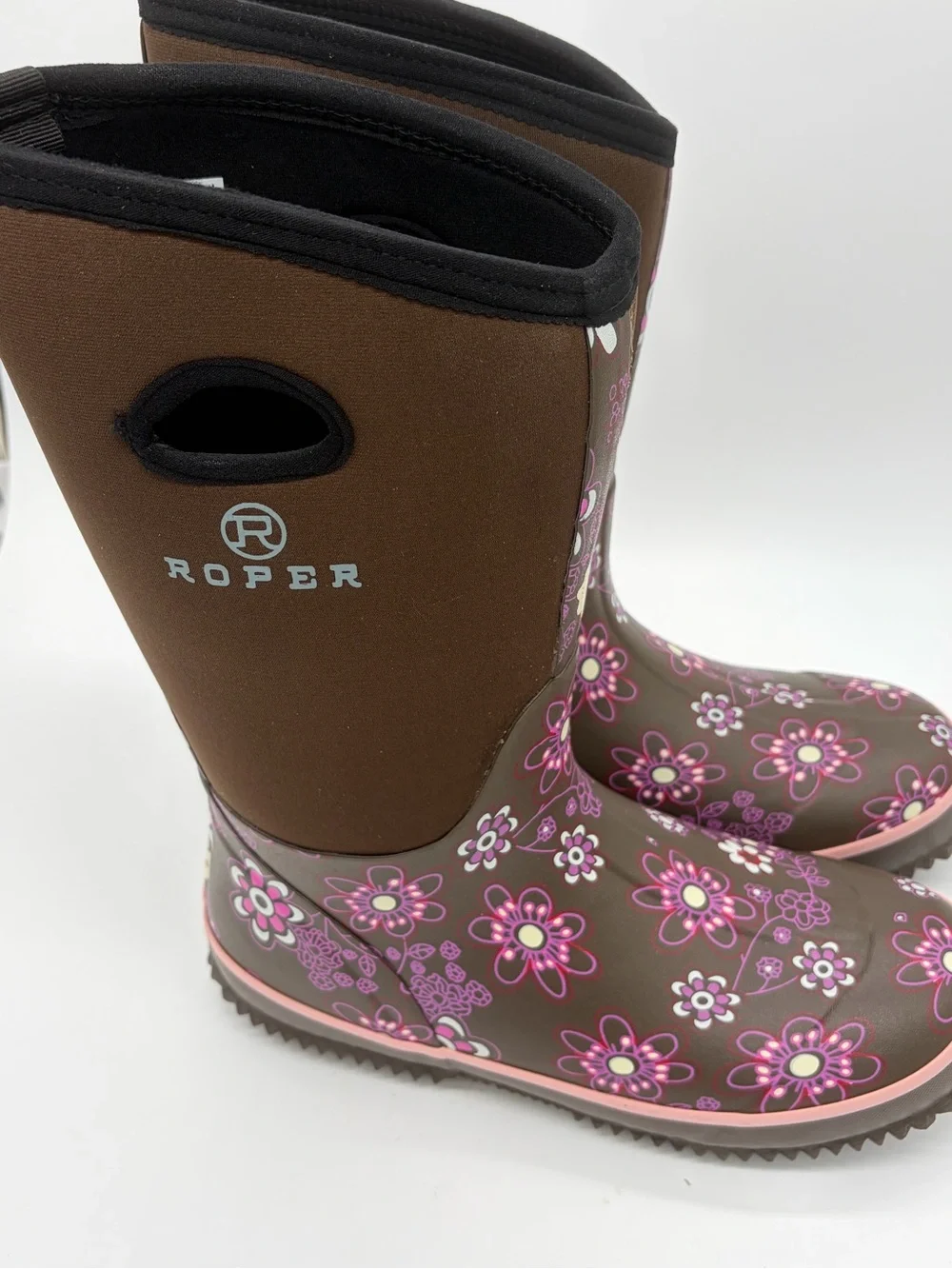 Roper tall brown